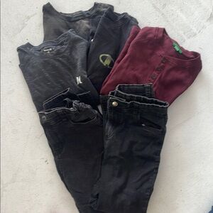 2 pairs of dip jeans 5 long sleeves 4 shorts sleeves bundle